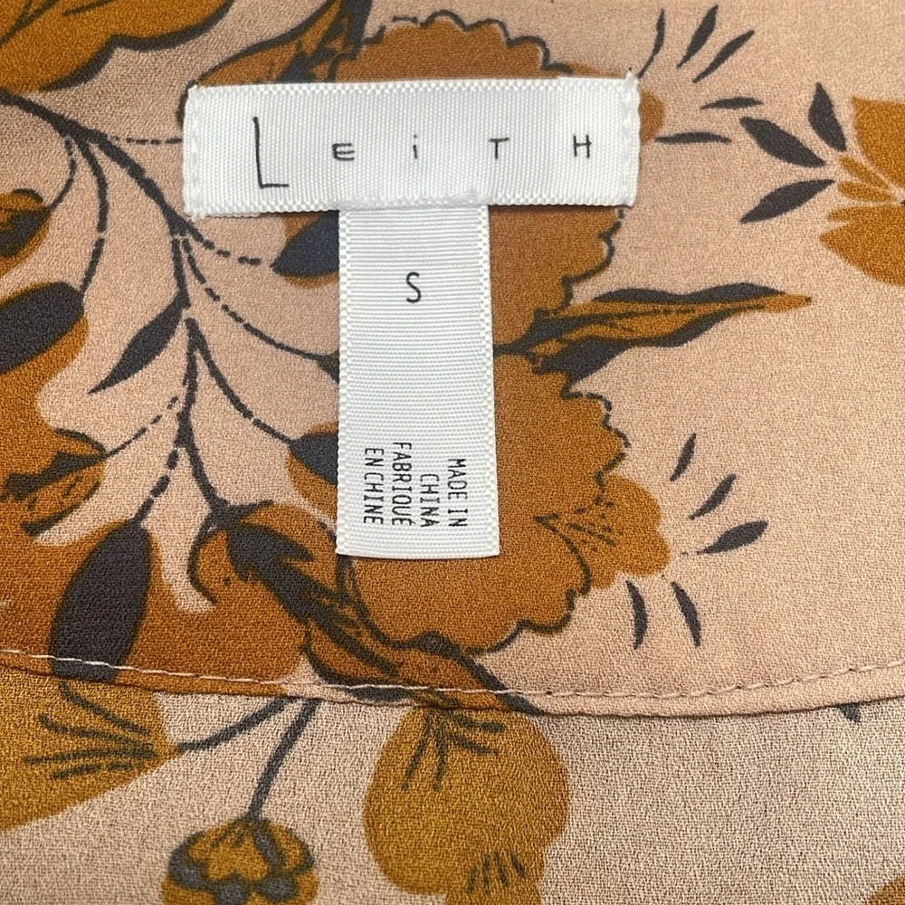 Leith Floral Asymmetrical Top Shortsleeves Blouse Brown elastic Waist Small S - Picture 8 of 11